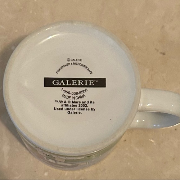 M&M Blue Football/Red Golf Mug - Picture 5 of 5